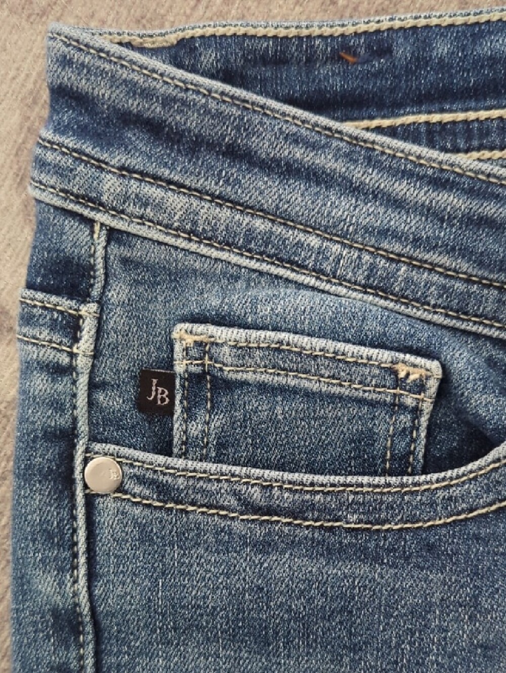 Judy Blue Medium Wash Bootcut Jeans Size 9/29 - Picture 4 of 7